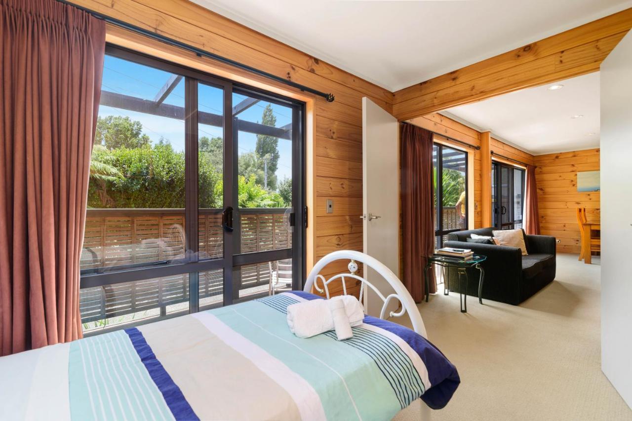 Ngongotaha Lakeside Lodge 外观 照片